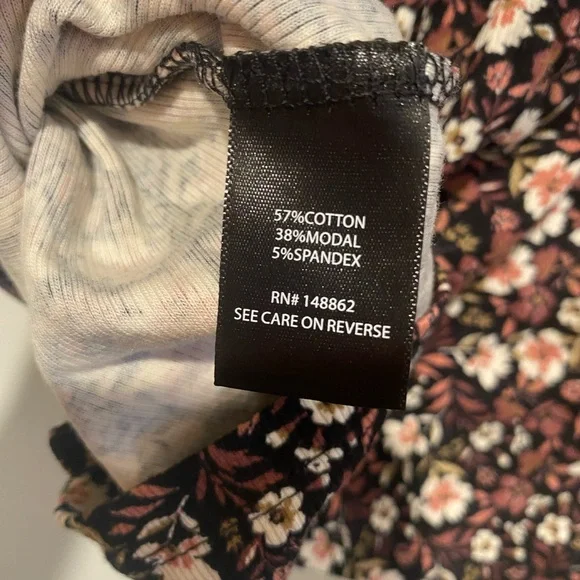 NWT Torrid Cotton Henley Elbow Sleeve Top in Women’s 0 (L12) - Picture 4 of 4